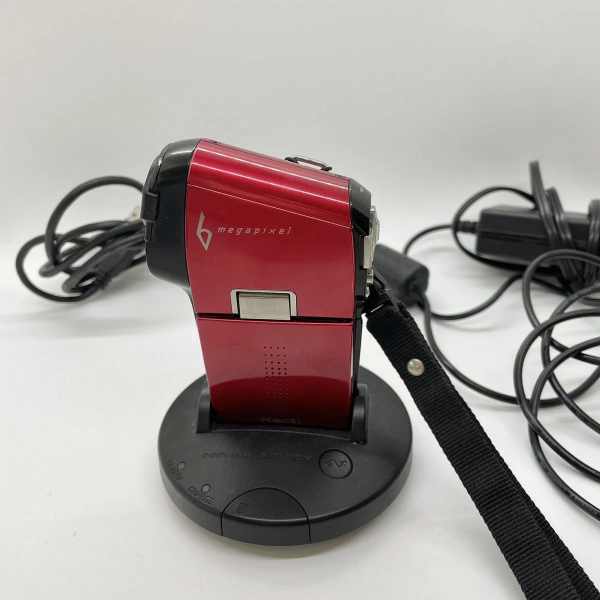 Sanyo Digital Movie Camera Xacti DMX-C6 Red Handheld Camcorder