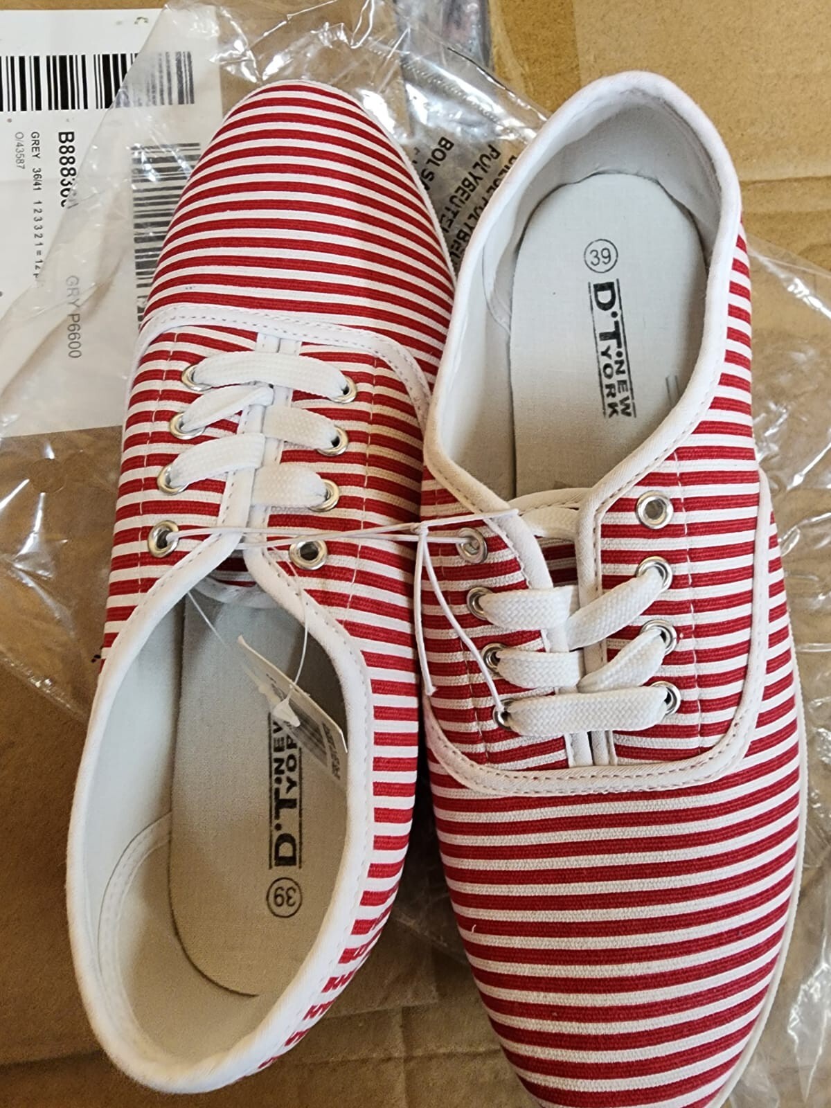 Damas Mujeres Zapatos de Lona Plimsoll Gimnasio Entrenadores Informales Con Cordones Blanco y Rojo Talla 3