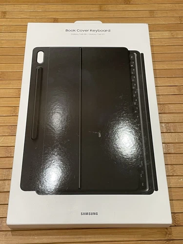 Samsung Book Cover Keyboard for 11" Galaxy Tab S8 - Black