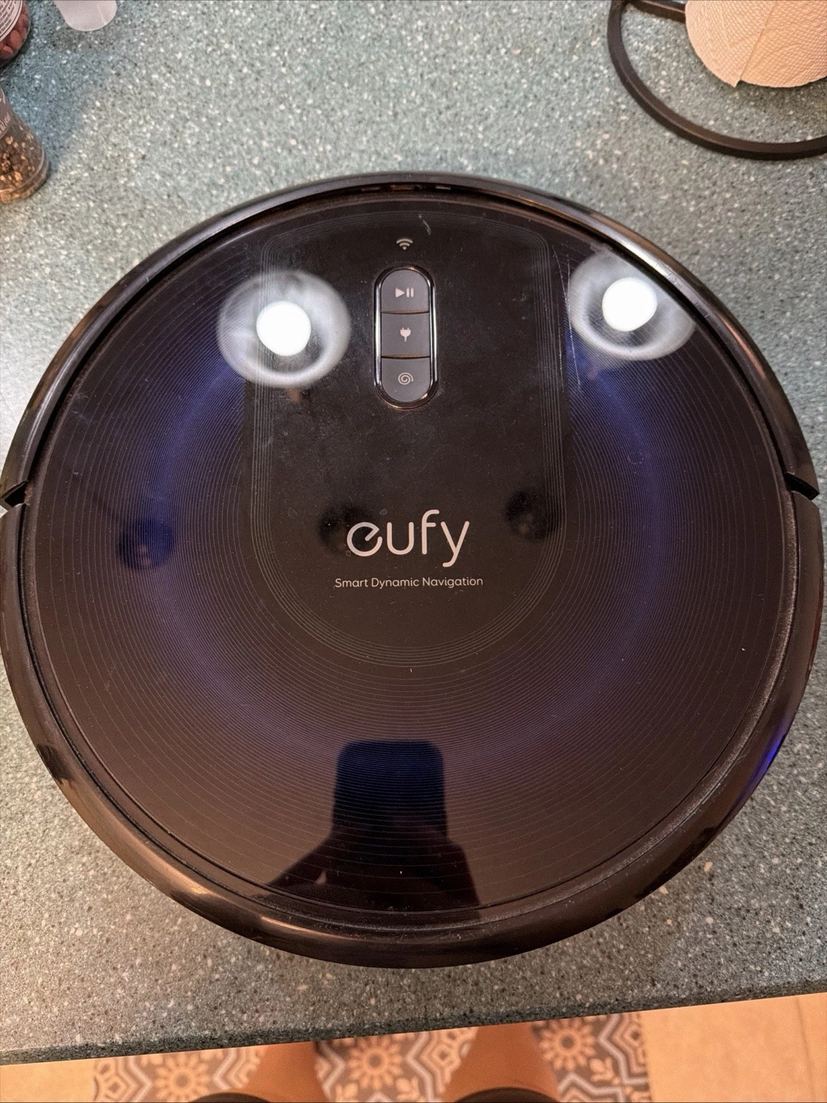 Eufy by Anker RoboVac G30 Robot Vacuum Dynamic 2.0 Wi-Fi T2252 - Black