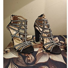 Black Strappy Rhinestone Ankle Strap Block Heel Sandals Sz 6 Synthetic