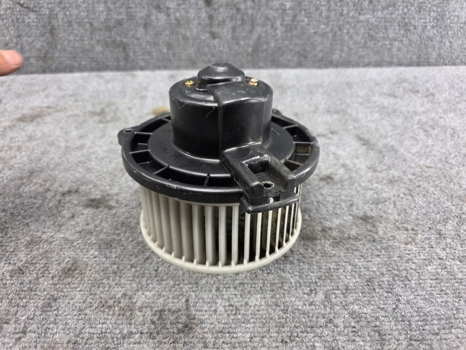 VENTILADOR MOTOR SOPLADOR UNIDAD DE REFRIGERACIÓN AC OEM LEXUS 1992-2000 SC300 SC400 Foto 2 de 4