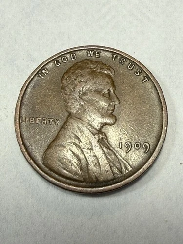 ** 1909 LINCOLN CENT-  VF+  (UPGRADE THAT SPOT IN YOUR SET) PRICED TO SELL 🔥**