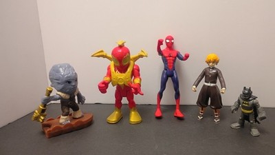 Random Lot Of 5 Action Figures Miscellaneous  DC / Marvel  And More Excellent!