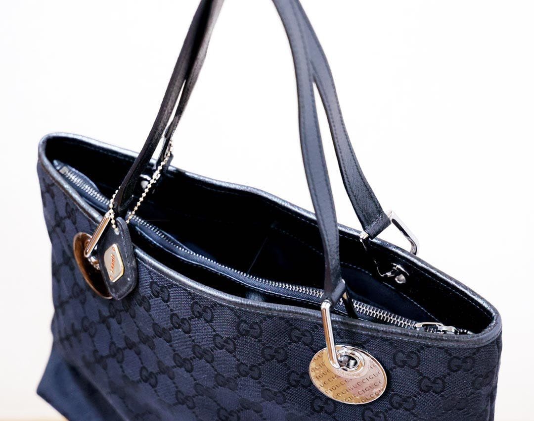Borsa tote in tela Gucci GG nuova mai usata con ferramenta argento colore nero regalo pre