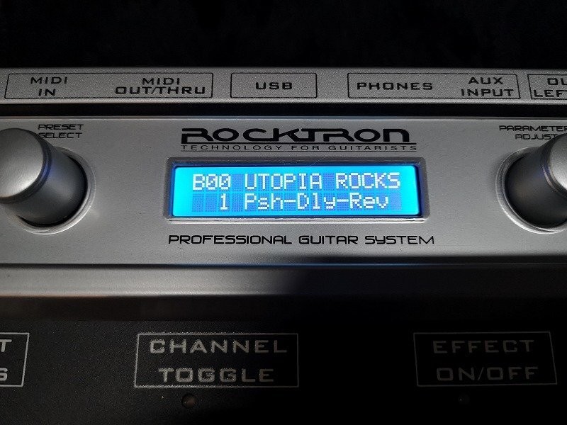 Rocktron Utopia G300 Multi-Effects Pedal w/ Power supply