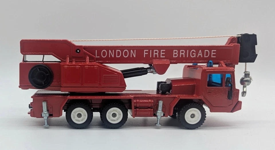 Siku Mobile Crane London Fire Brigade Super Series #3127 Boxed - Image 4 of 4