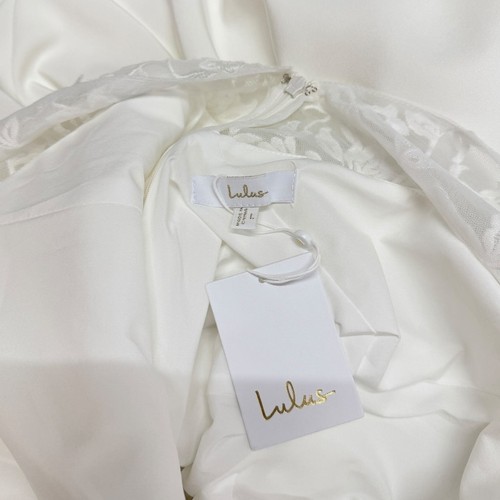 Lulus Timeless Adoration White Embroidered Bishop Sleeve Maxi Dress size Large - Picture 7 of 11