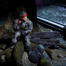 Hasbro G.I. Joe Classified Low-Light 6 in Action Figure - F7469