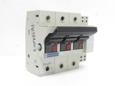 233086 Old-Stock; Telemecanique GK1-ES Panel Mount Fuse Holder; 3-Pole