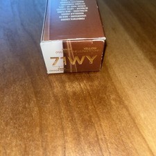 URBAN DECAY Stay Naked Weightless Liquid Foundation 71WY - 1fl oz - New in Box