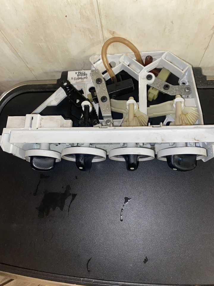 Panel de control de climatización Dodge Neon 1995-1999 Foto 3 de 4