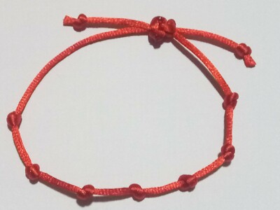 Braccialetti portafortuna con cordino rosso a 7 nodi per donna