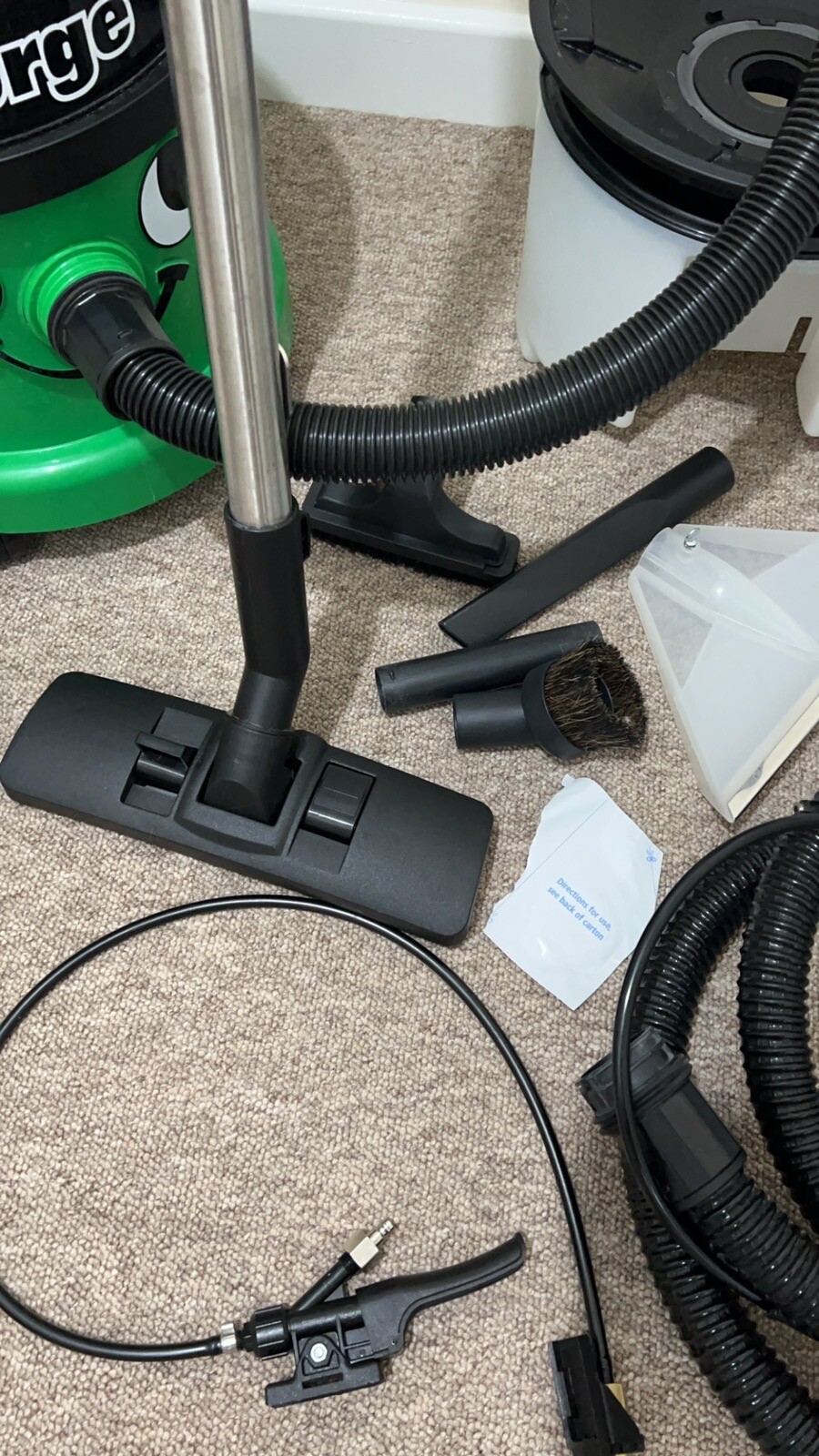 Numatic GVE3702 Wet & Dry Vacuum Cleaner Green 5028965245071