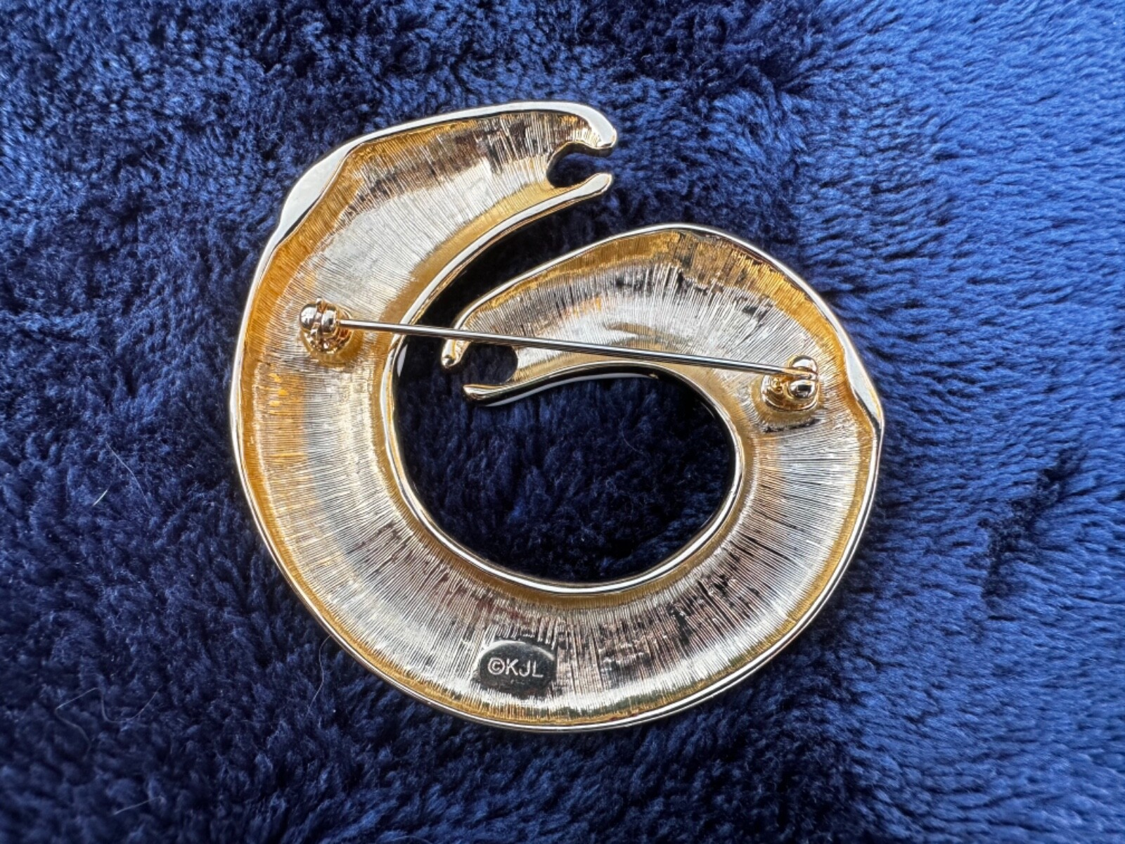 90's Kenneth Jay Lane Zebra Head Enamel Brooch KJ… - image 4