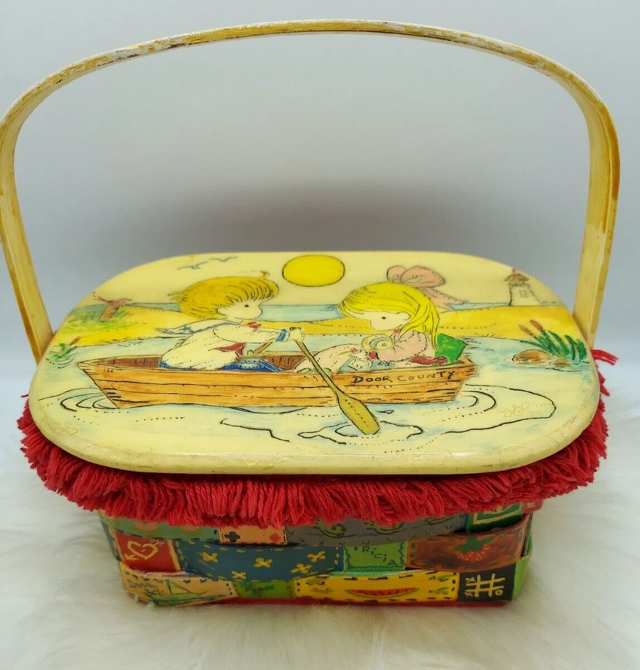 1972 Door County 威斯康星州怀旧手绘木制篮子钱包 — 第 2/4 张图片