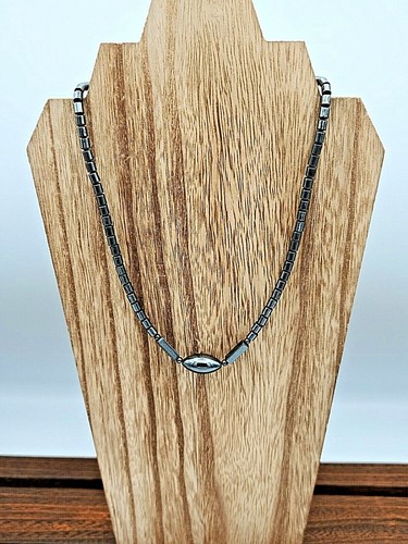 Collana girocollo elegante con perline in ematite - Foto 1 di 4