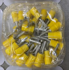 BM 00350 Round Pin Insulated Lug Size 4-6mm2/12-10 AWG , Yellow, 50 Pc's Per Pkt