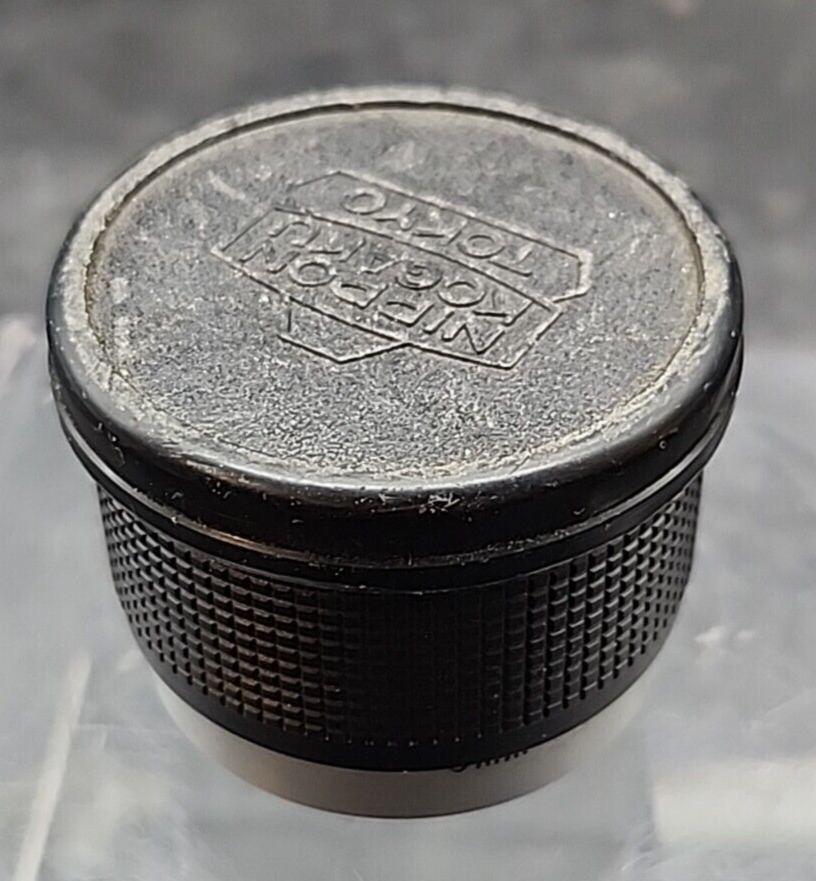 Nippon Kogaku Nikkorex-8F 0.8-2x Zoom Conversion Cine Lens Screw
