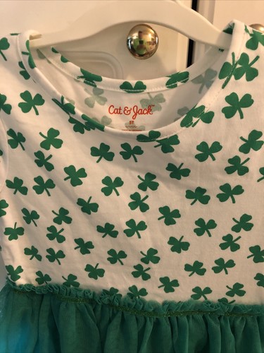 St. Patricks Day Girl's Dress Size 5T Green Shamrocks Cat & Jack - NEW! - Picture 3 of 8
