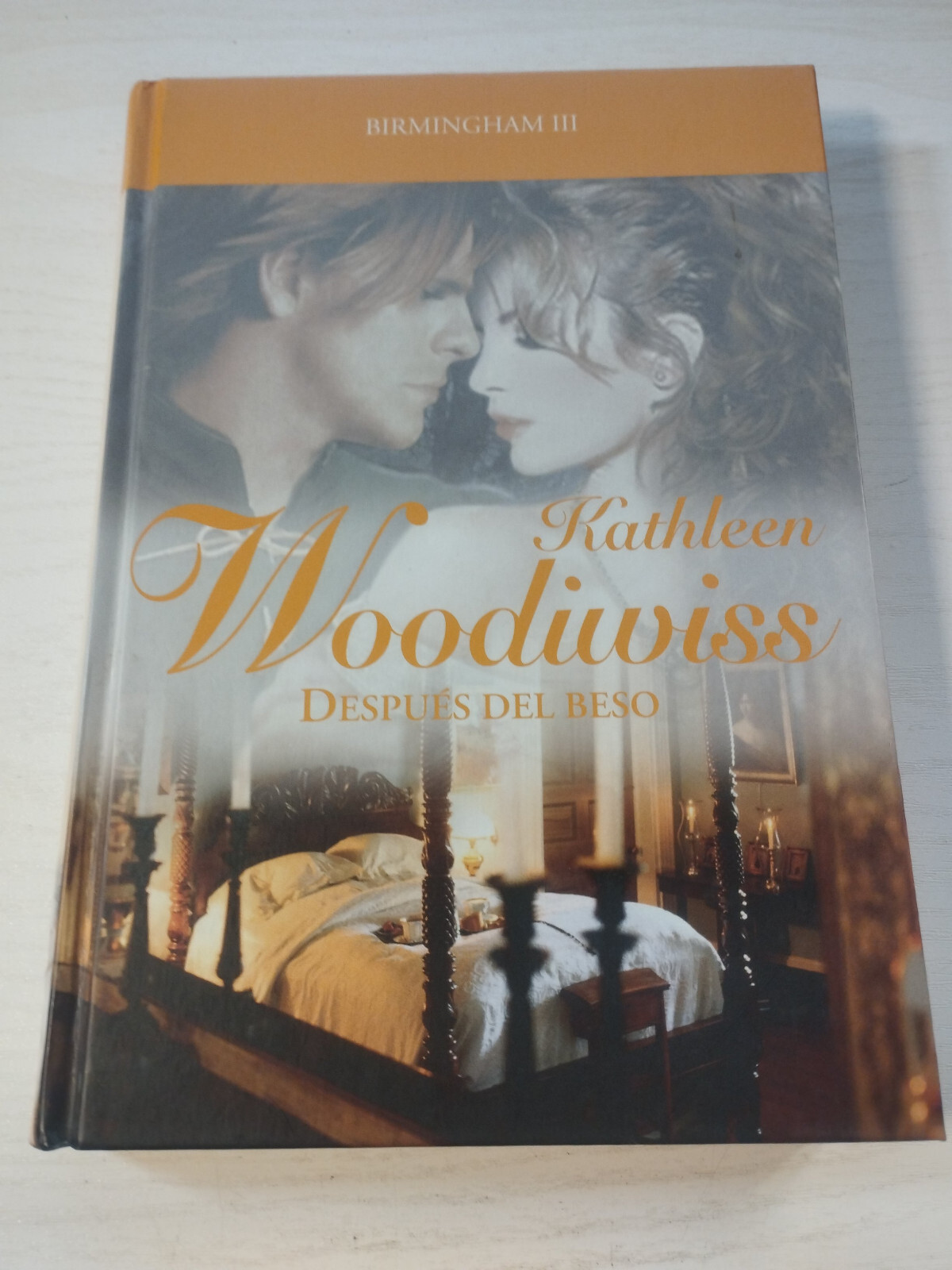 Despues Del Beso Kathleen Woodiwiss Romantica RBA 2009 - LIBRO Español Am