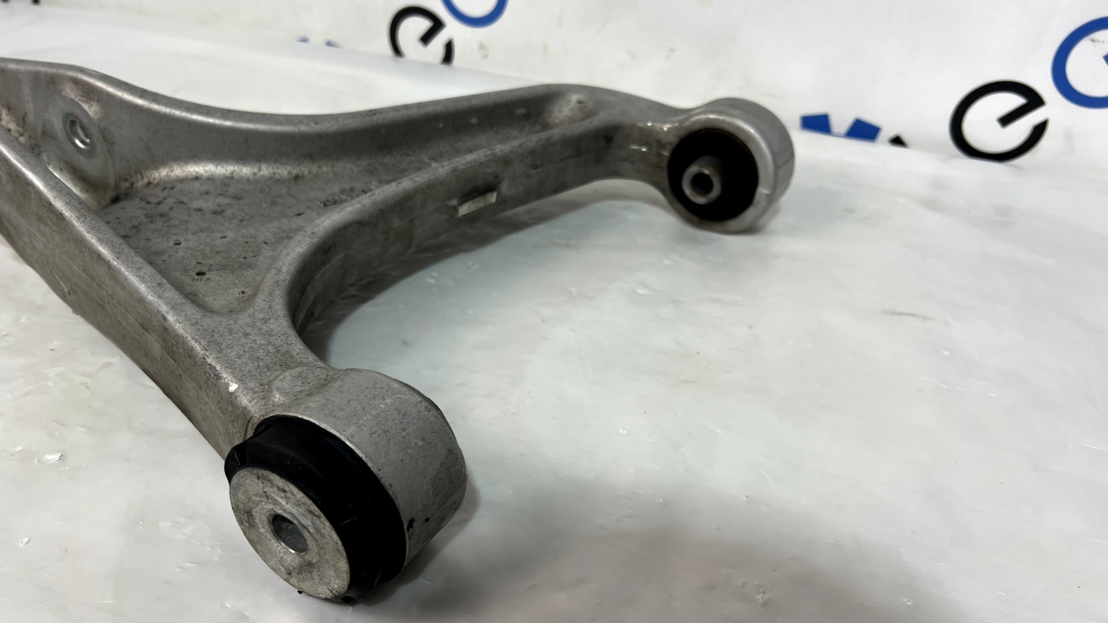 MASERATI QUATTROPORTE FRONT LEFT DRIVER SIDE LOWER CONTROL ARM OEM 2014 - 2021
