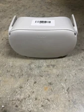 Meta Oculus Quest 2 128GB Advanced All-In-One VR Headset ONLY Scratched Screen