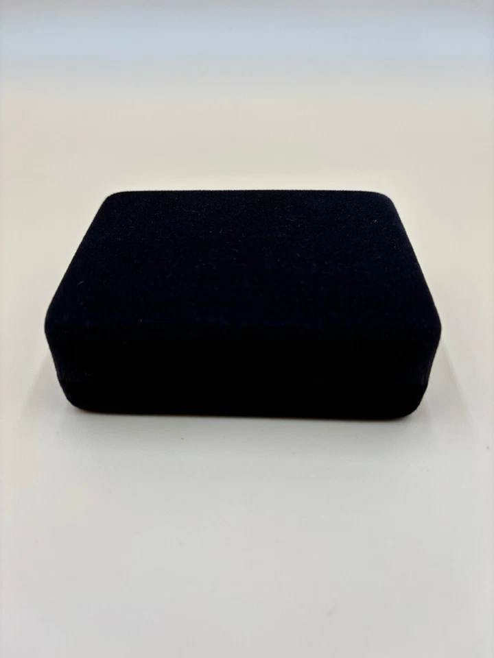 Pierre Cardin Cufflinks Vintage 1960s XXX Design Two-Toned Gold & Silver W/Box - Image 2 of 4