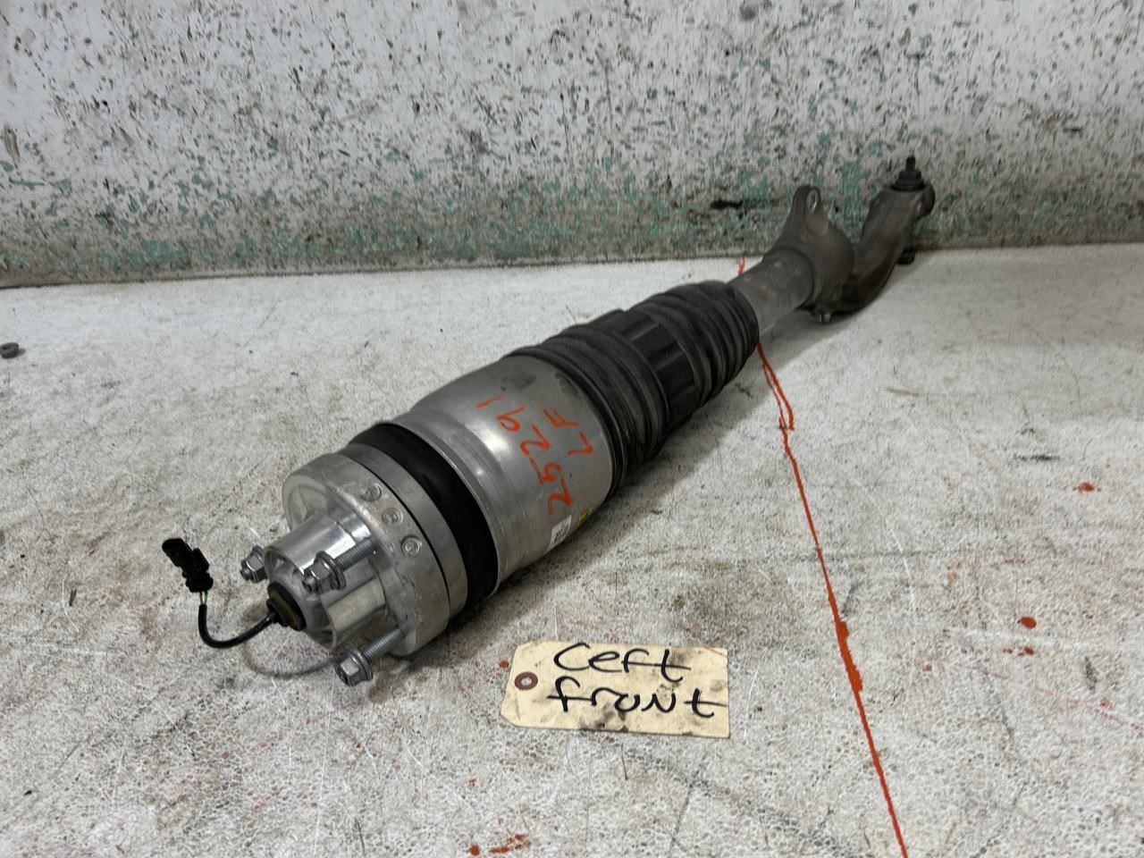 Maserati Levante 2022 Front Left Air spring P/N 6701062600