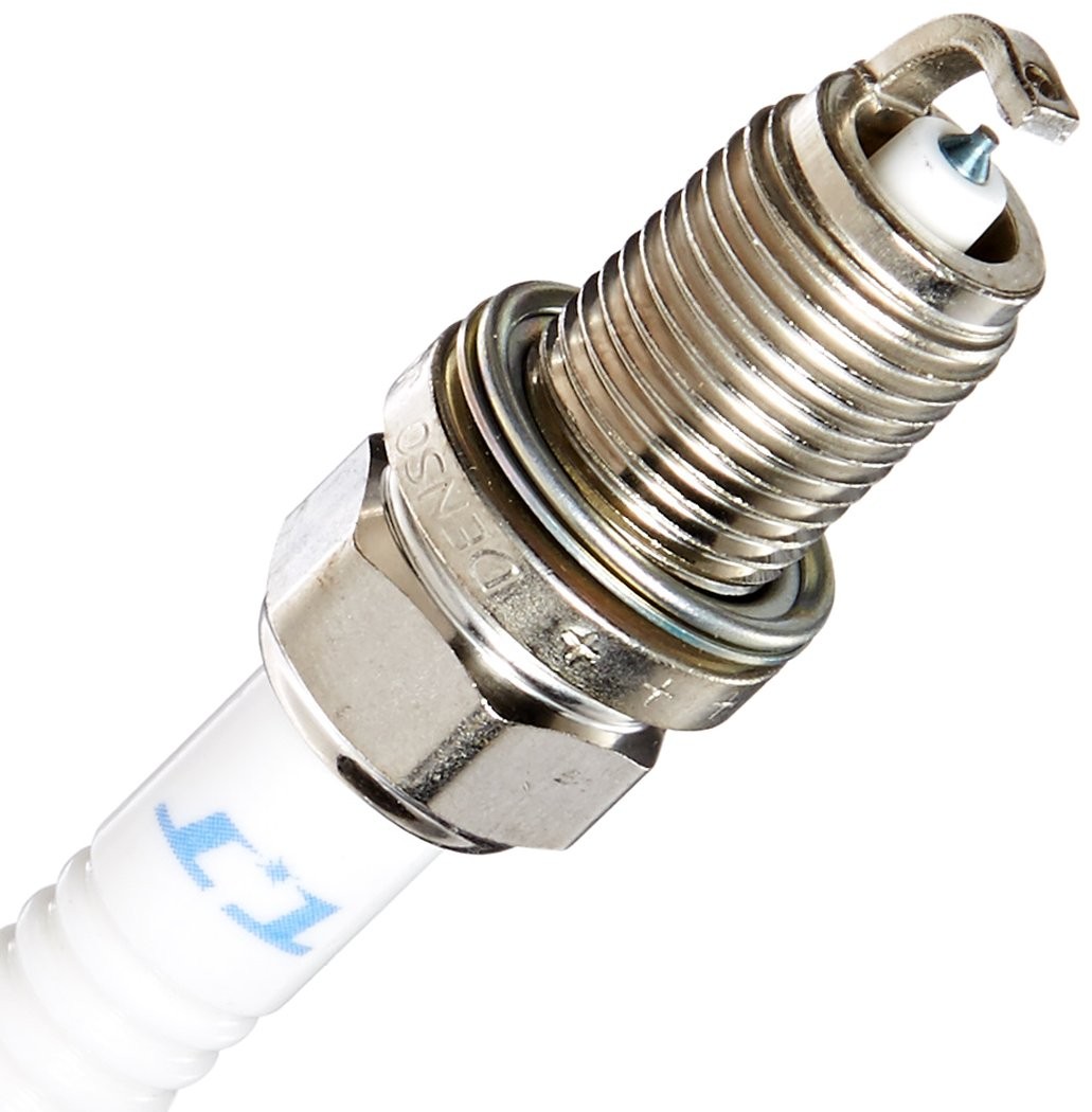 Denso PQ20TT Platinum Spark Plug 4 Pack for Mercedes Volvo 4508