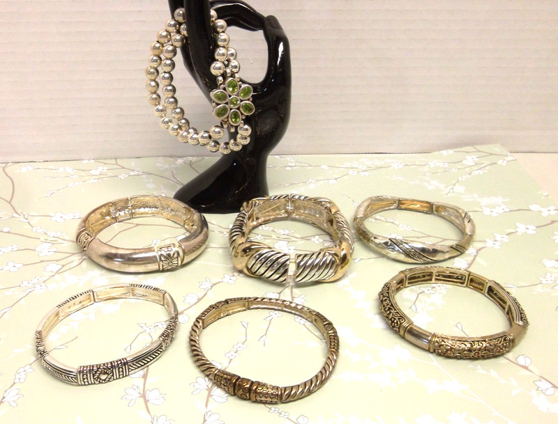 Jewelry Lot of 6 Stretch and Silver Beaded Bracelets for Repair Restring
