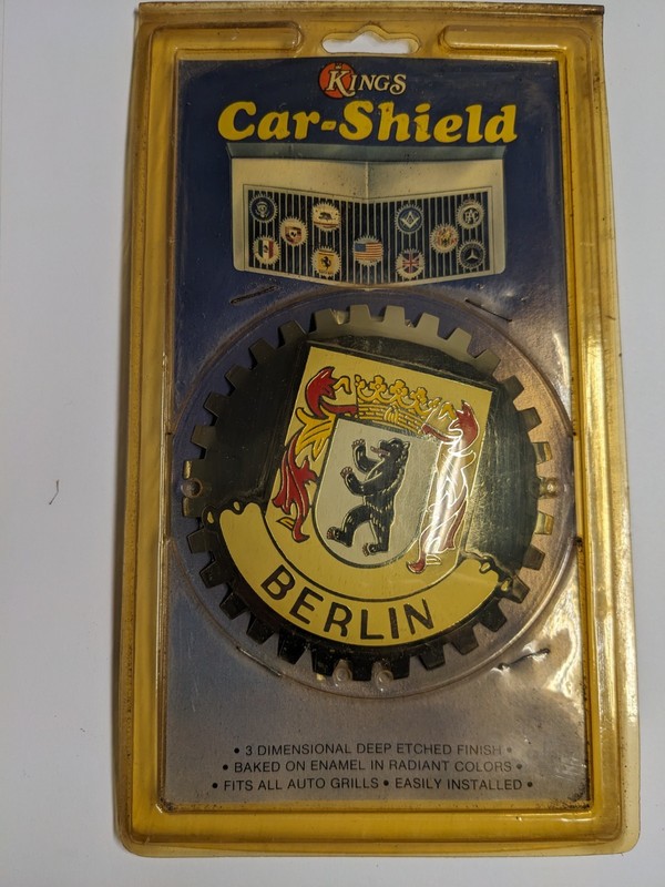 Kings Car Shield BERLIN great color NOS