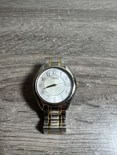 Reloj Pulsera Caravelle by Bulova Unisex Batería Nueva