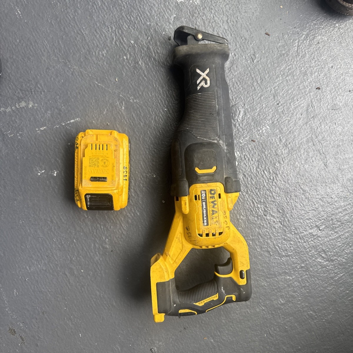 Soso Dewalt XR | eBay