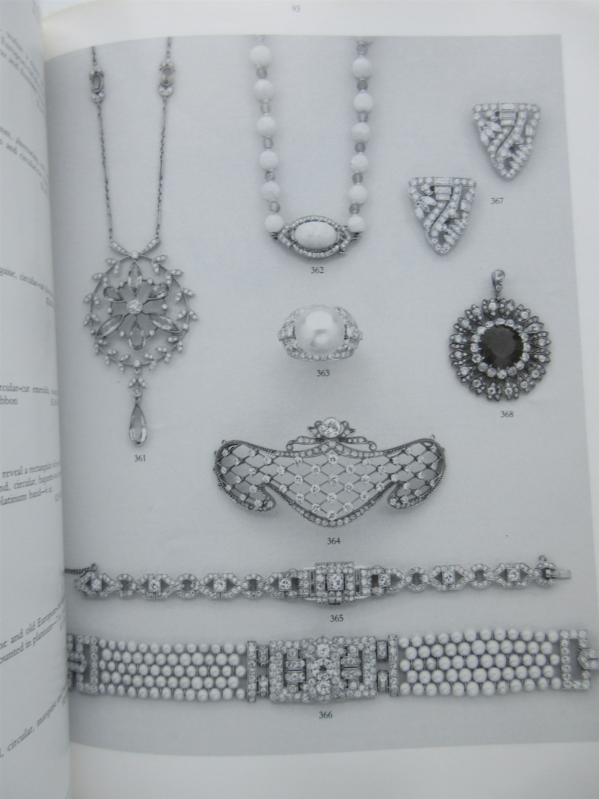 Christie's Auction Catalog Antique & Fine Jewelry Feb 1991 New York