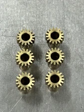 QTY 1 BOSTON GEAR BRASS Y-6416 SPUR GEAR BRAND NEW 1/8" BORE 64 PITCH 16 TEETH