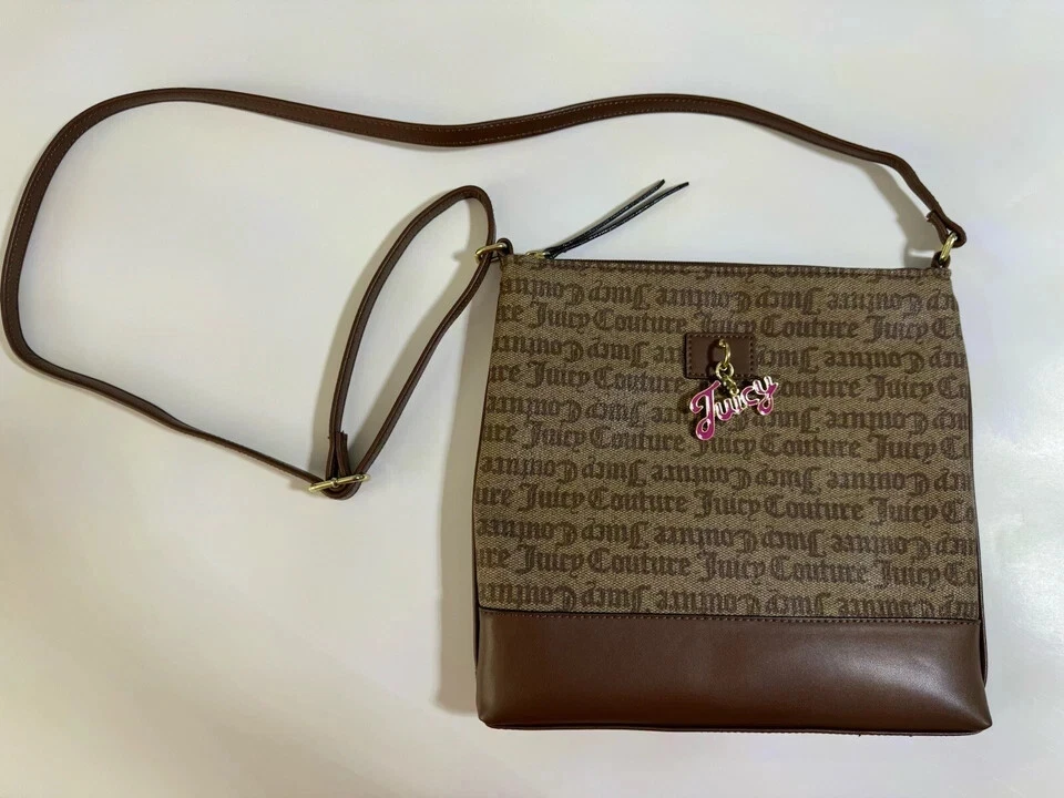 Cartera Bandolera JUICY COUTURE Castaño Chino Love Lock Marrón Logo y Dije Foto 2 de 4