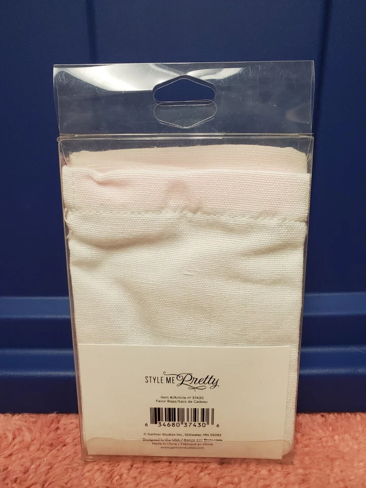Bolsas Style Me Pretty Wedding Favor 5 quilates Boda "Lovely Bridesmaid" Favor Bolsos Foto 2 de 3