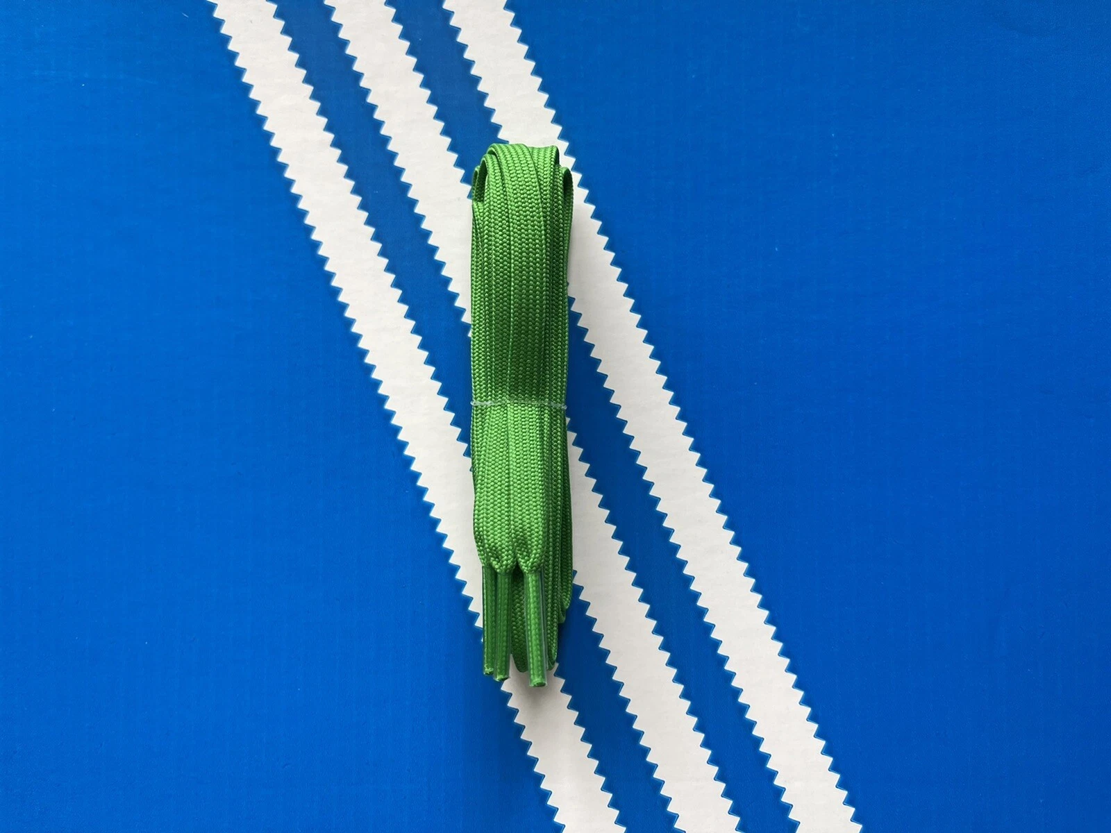 Lacci piatti Adidas Ultraboost originali in verde 1 paio 100% autentici