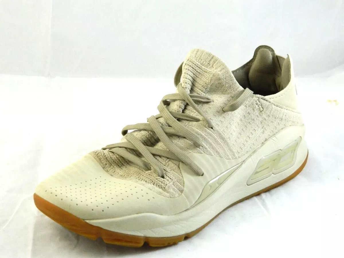 Under Armour CURRY 4 LOW Boys Youth Size 7Y Beige Sneaker