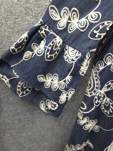 ECI Shift Dress Womens 2 Embroidered Knee Length Blue Chambray 3/4 Bell Sleeve - Picture 4 of 16