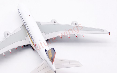 1:400 Aviation400 Singapore Airlines A380 9V-SKZ Free Tractor+Stand - Picture 14 of 17