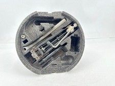 Volkswagen PASSAT B7 2011 Bordwerkzeug Satz Set 1Z0012115B LAA40426