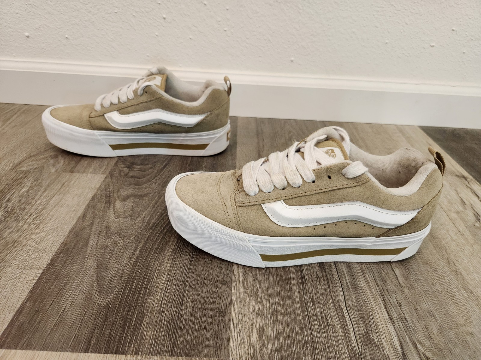 Vans Knu Stack Platform Suede – Tan/White – Men’s… - image 1