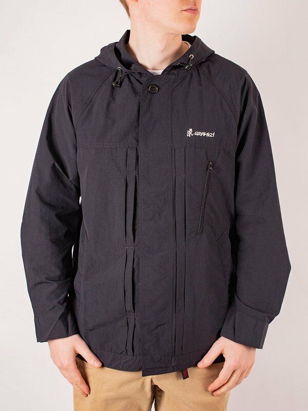 Мужская легкая полевая парка из нейлона Dwr Regular Fit Field Parka черного цвета от Gramicci-Larg 10690₽