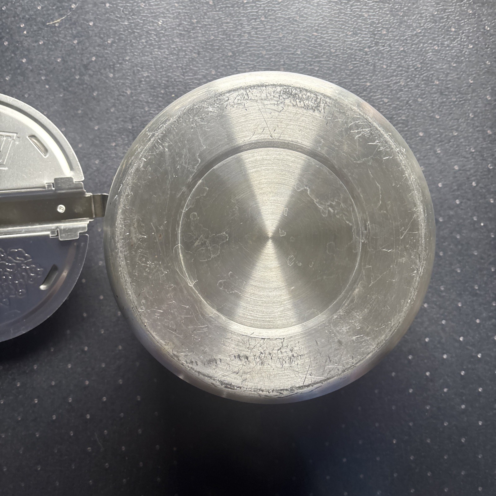 The Genuine Whirley Pop Perfect Popcorn Maker Popper Hand Manual Crank Stovetop