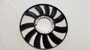 Audi A4 1.8 B5 Lüfterrad/flügel  Fan wheel/blade 058121301B 20380