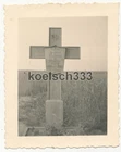 Photo grave Lieutenant Klaus Otto Erxleben fallen in air combat at Calais 1940