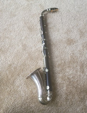 Henri Selmer Paris wood alto clarinet depose  amazing player  SEE VIDEO