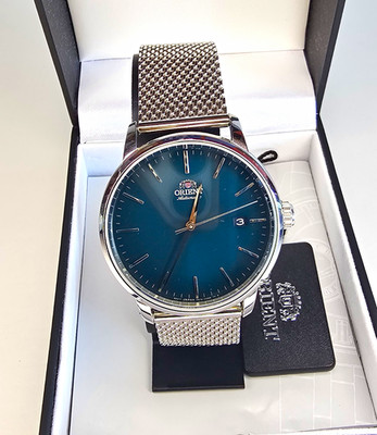 Orient Bambino Automatic Men's Dress Watch Blue Dial Silver Mesh Date Exh Back
